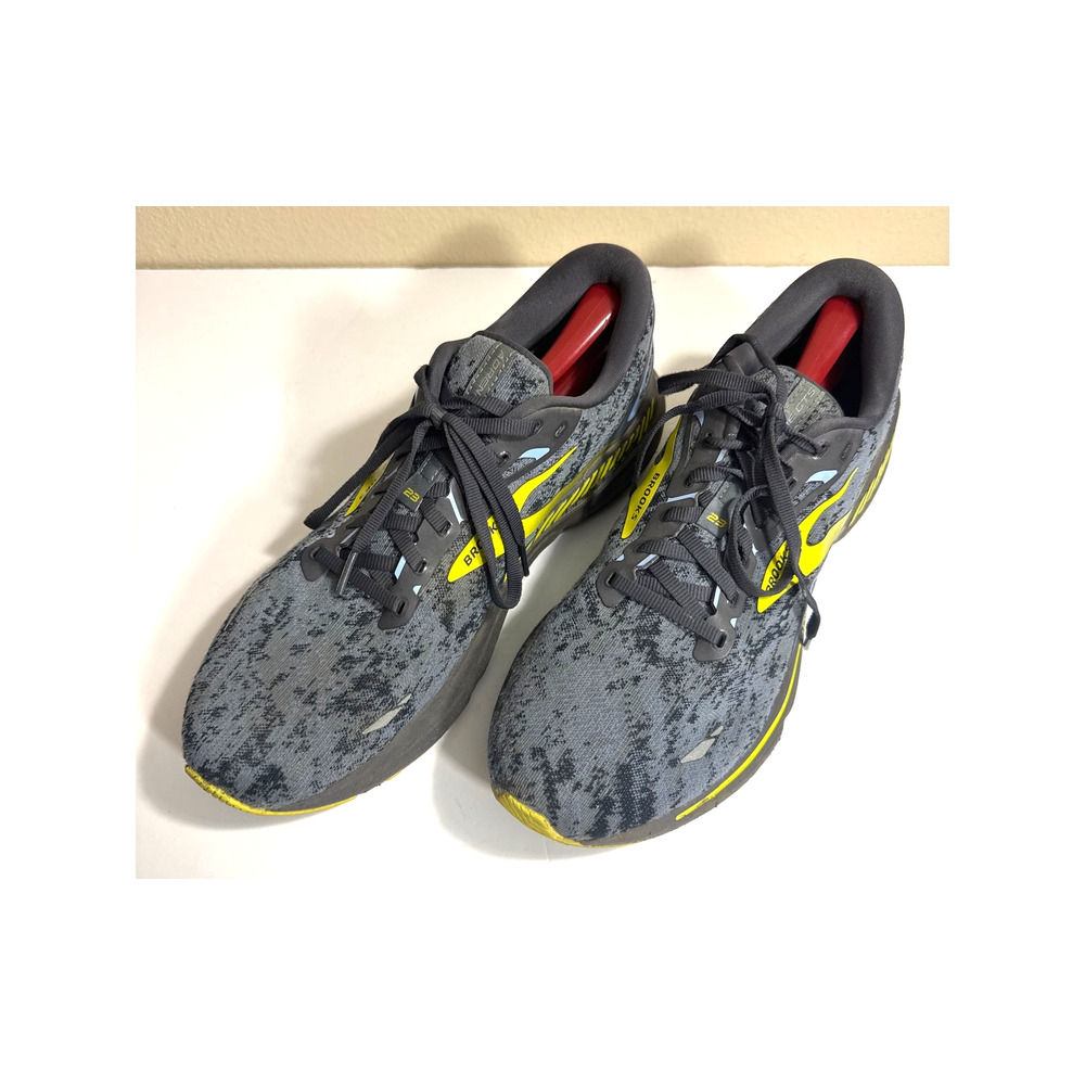 Brooks Adrenaline GTS 23 Grey/Yellow Sneakers Shoes Size 11.5 D*